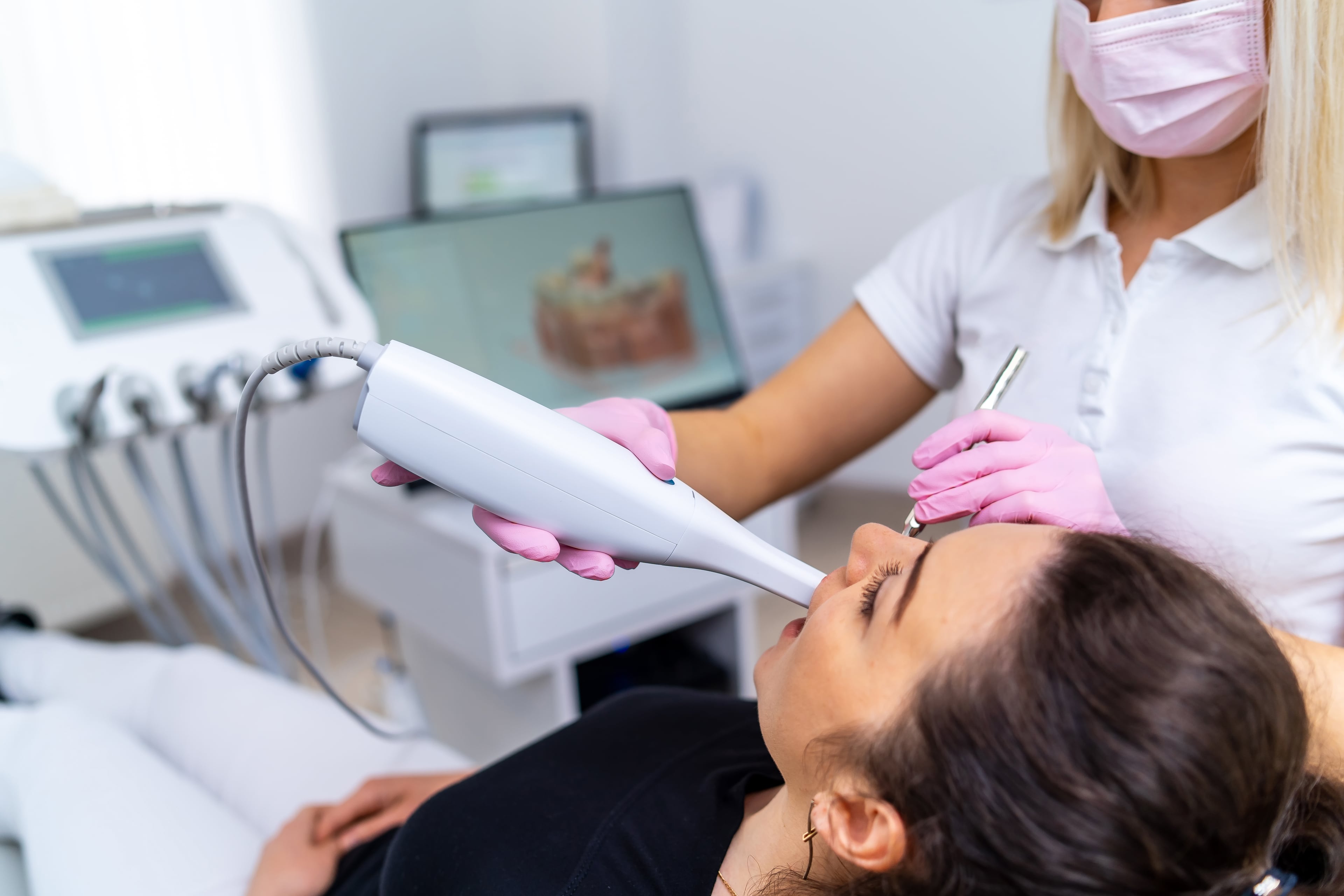 Digital intraoral scanning at Sienna Smiles
